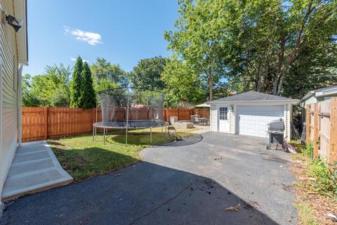 201 Jackson St, Aurora, IL 60505 photo 19