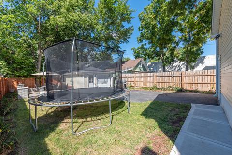 201 Jackson St, Aurora, IL 60505 photo 26