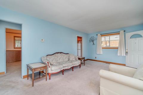 17038 Burnham Ave, Lansing, IL 60438 photo 9