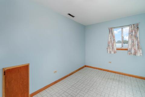 17038 Burnham Ave, Lansing, IL 60438 photo 24