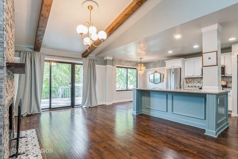 3119 Eugene Ln, Aurora, IL 60504 photo 3