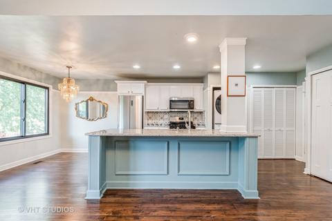 3119 Eugene Ln, Aurora, IL 60504 photo 5