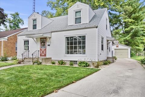 1609 Fell Ave, Bloomington, IL 61701 photo 1