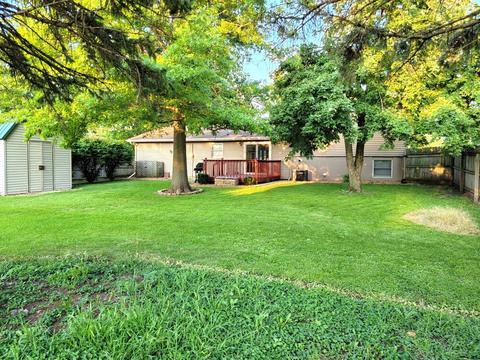 605 N 3rd Ave, Chenoa, IL 61726 photo 4