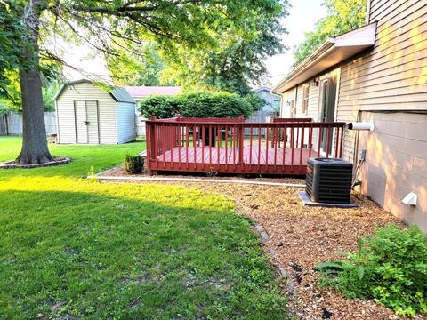 605 N 3rd Ave, Chenoa, IL 61726 photo 6