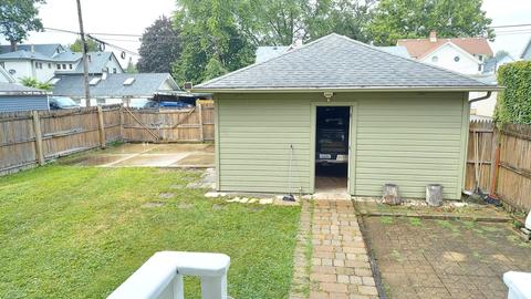 412 Maple Ave, Aurora, IL 60505 photo 31
