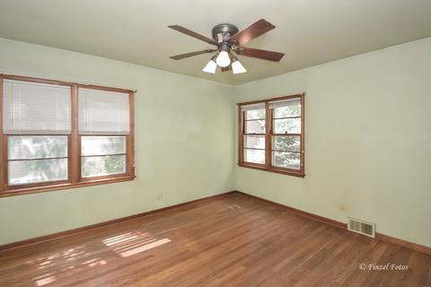 408 Wilcox Ave, Elgin, IL 60123 photo 4
