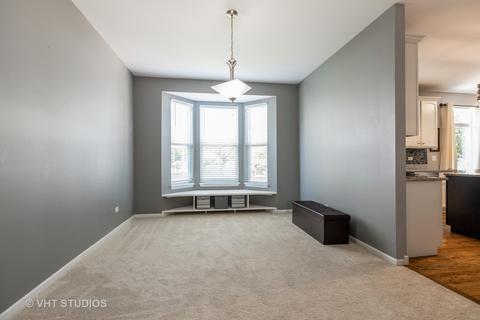 2009 Fairfield Dr, Plainfield, IL 60586 photo 8