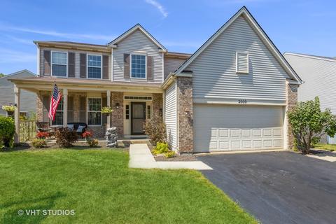 2009 Fairfield Dr, Plainfield, IL 60586 photo 1