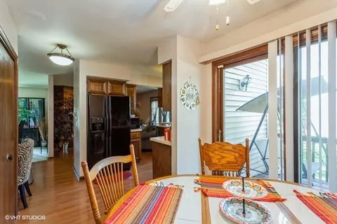 2210 Walcott Rd, Aurora, IL 60504 photo 15