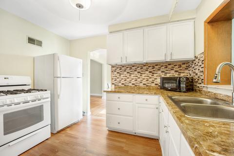 2340 S 17th Ave, Broadview, IL 60155 photo 4
