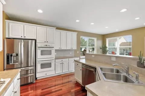 3011 Cookson Ave, Elgin, IL 60124 photo 11