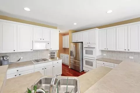 3011 Cookson Ave, Elgin, IL 60124 photo 10