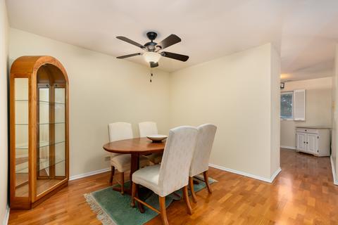 1500 Sandstone Dr #111, Wheeling, IL 60090 photo 4