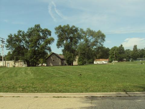 272 Keystone Dr, Rantoul, IL 61866 photo 1