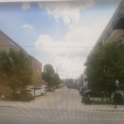 6800 S Dante Ave #P-15, Chicago, IL 60637