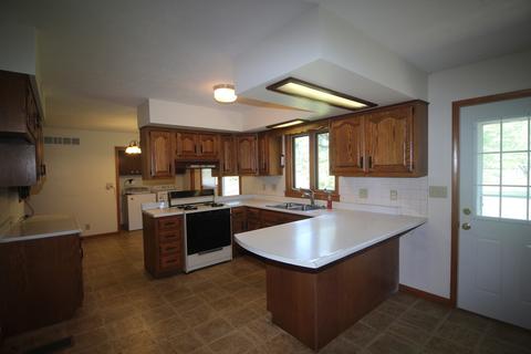 802 Karin Dr, Normal, IL 61761 photo 8