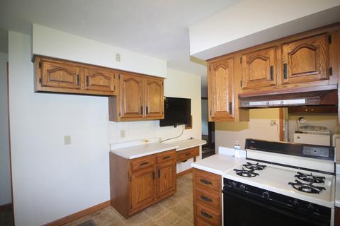 802 Karin Dr, Normal, IL 61761 photo 9