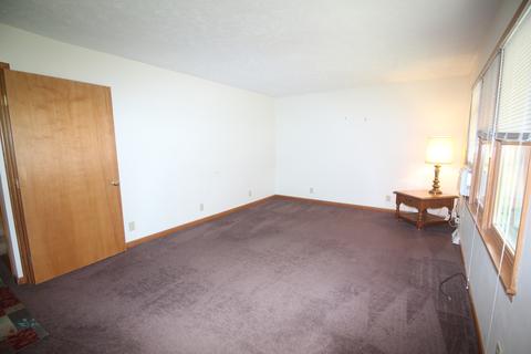 802 Karin Dr, Normal, IL 61761 photo 6