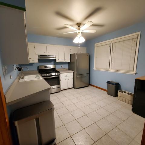 616 Spring St, Roselle, IL 60172 photo 8