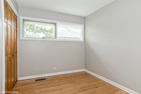 409 S Beverly St, Wheaton, IL 60187 photo 8