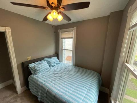 610 E Locust St, Bloomington, IL 61701 photo 10