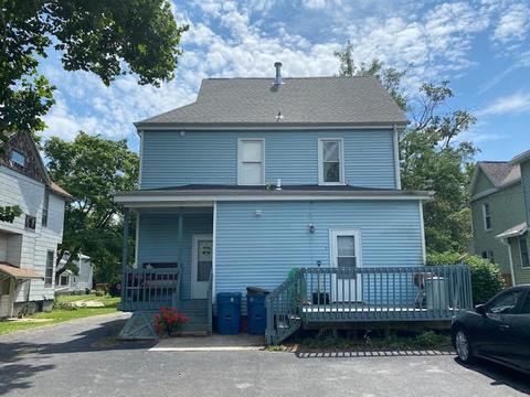 610 E Locust St, Bloomington, IL 61701 photo 2
