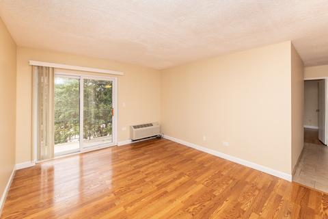 5550 Astor Ln #302, Rolling Meadows, IL 60008 photo 11
