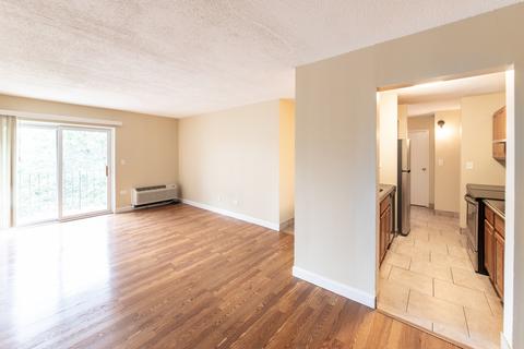5550 Astor Ln #302, Rolling Meadows, IL 60008 photo 10