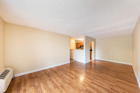 5550 Astor Ln #302, Rolling Meadows, IL 60008 photo 12