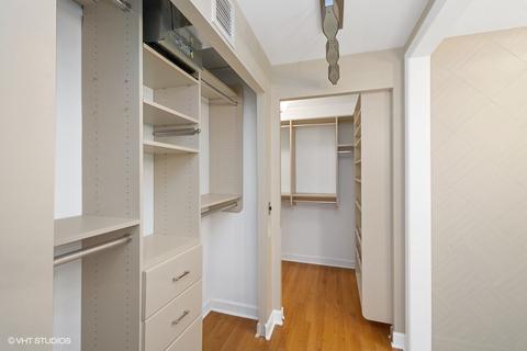 110 E Delaware Pl #604, Chicago, IL 60611 photo 11