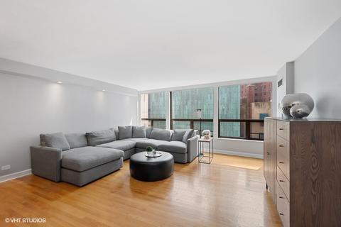 110 E Delaware Pl #604, Chicago, IL 60611 photo 2