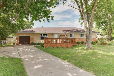 408 N Highway Ave, Downs, IL 61736 photo 1