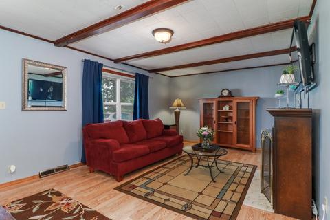 408 N Highway Ave, Downs, IL 61736 photo 4