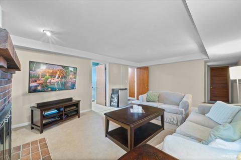 1500 Elm St, Wheaton, IL 60189 photo 11