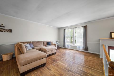1500 Elm St, Wheaton, IL 60189 photo 3
