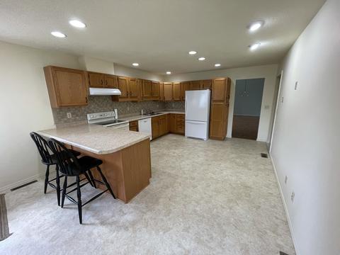 12 Sun Pointe Ct, Bloomington, IL 61704 photo 7