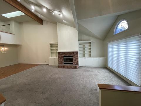 12 Sun Pointe Ct, Bloomington, IL 61704 photo 3