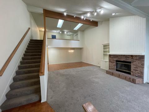 12 Sun Pointe Ct, Bloomington, IL 61704 photo 4