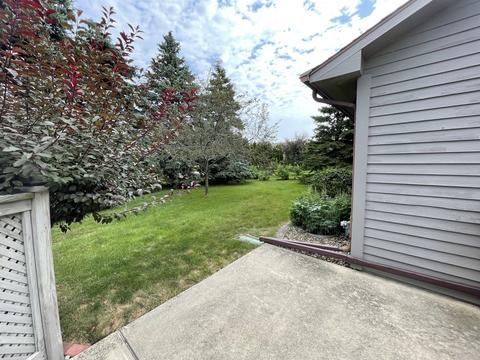 12 Sun Pointe Ct, Bloomington, IL 61704 photo 27