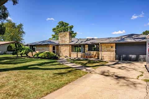 13338 S Rivercrest Dr, Plainfield, IL 60585 photo 2