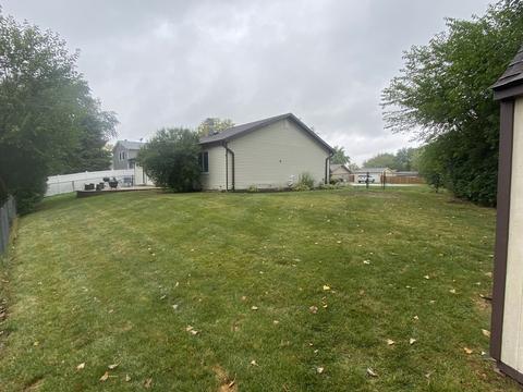 889 Marina Ter E, Bartlett, IL 60103 photo 17