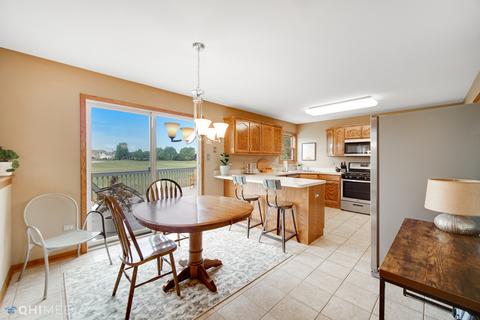 1318 Heather Rd E, Bourbonnais, IL 60914 photo 9