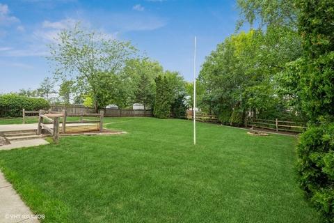 2316 E Beck Rd, Lindenhurst, IL 60046 photo 18