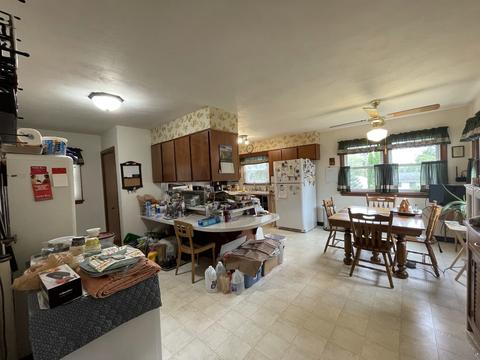 1467 Winter Dr, Freeport, IL 61032 photo 9