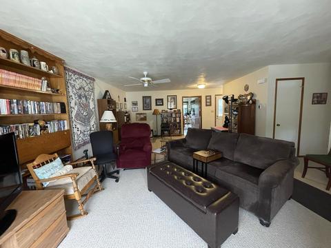 1467 Winter Dr, Freeport, IL 61032 photo 20