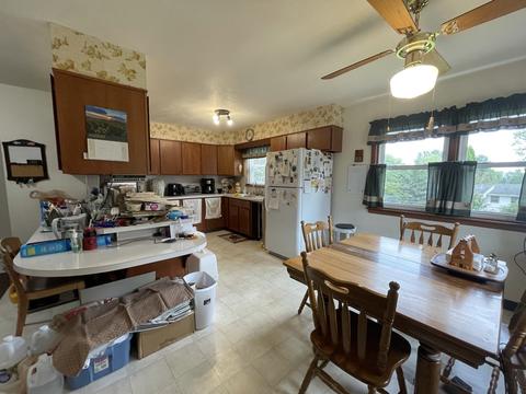 1467 Winter Dr, Freeport, IL 61032 photo 5