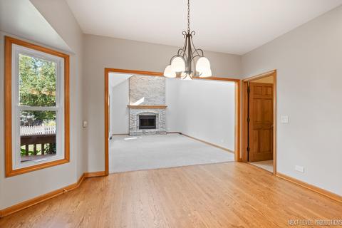 634 Brooklyn Dr, Aurora, IL 60502 photo 14