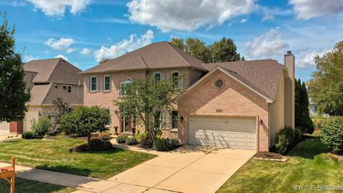 634 Brooklyn Dr, Aurora, IL 60502 photo 1