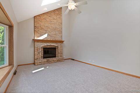 634 Brooklyn Dr, Aurora, IL 60502 photo 18